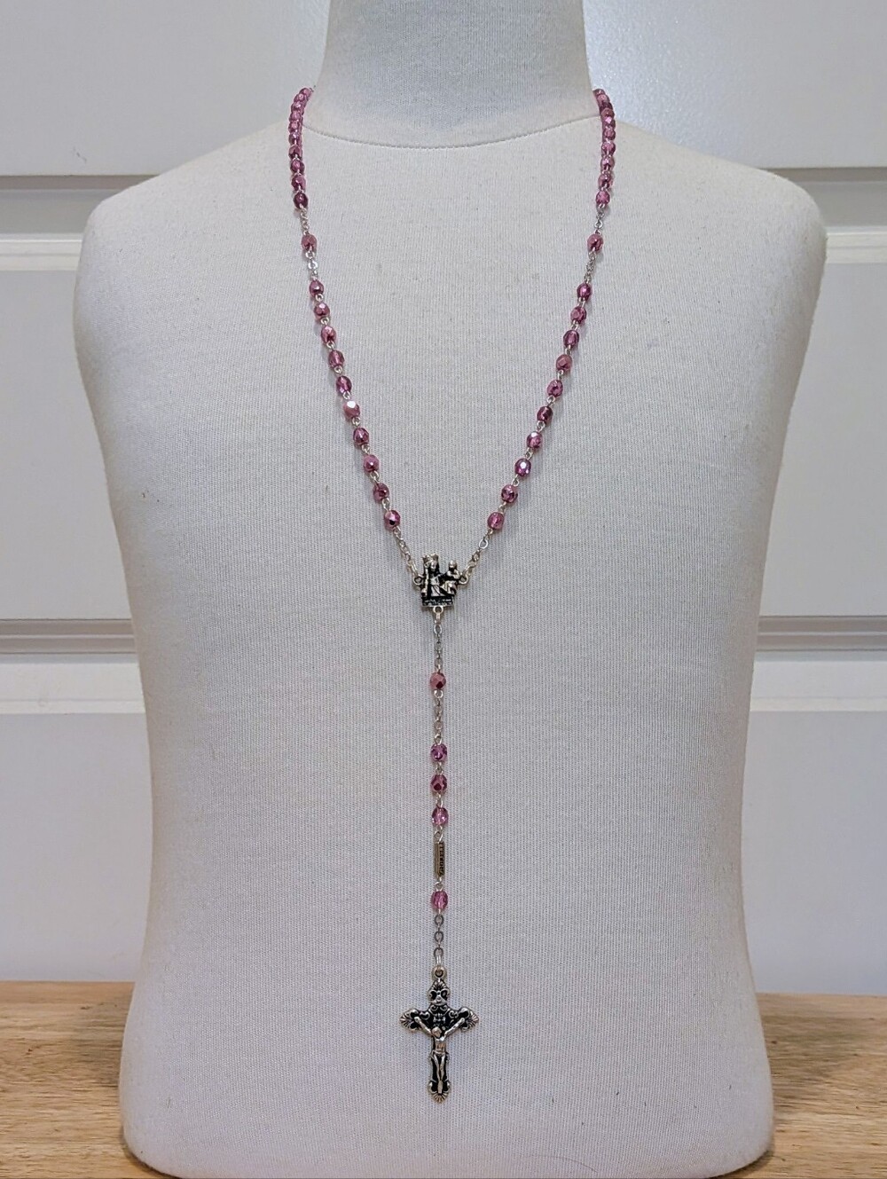 EUC Ghirelli Italian  Saint Joseph Collection Pink Bohemian Glass Bead Rosary